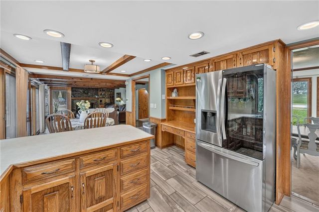 5129 NW Walden Drive, Kansas City, MO 64151