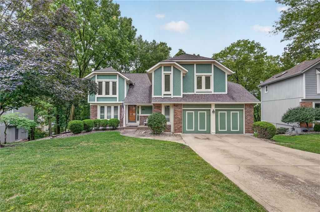 5129 NW Walden Drive, Kansas City, MO 64151