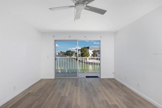 164 117TH AVENUE 4, Treasure Island, FL 33706