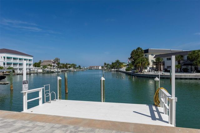 164 117TH AVENUE 4, Treasure Island, FL 33706