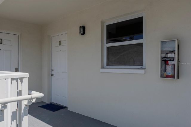 164 117TH AVENUE 4, Treasure Island, FL 33706