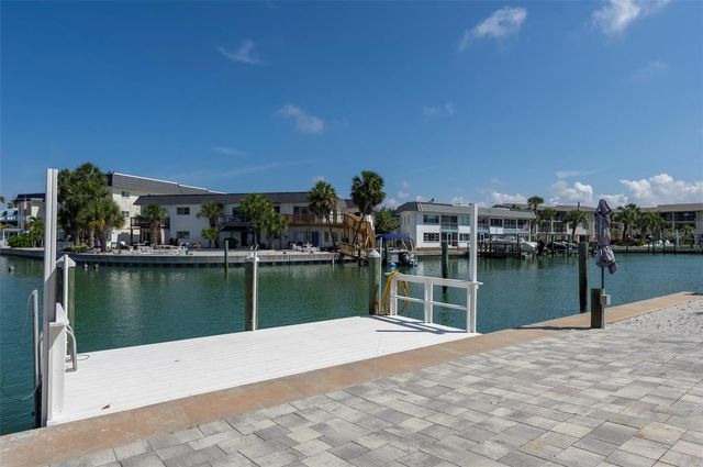 164 117TH AVENUE 4, Treasure Island, FL 33706