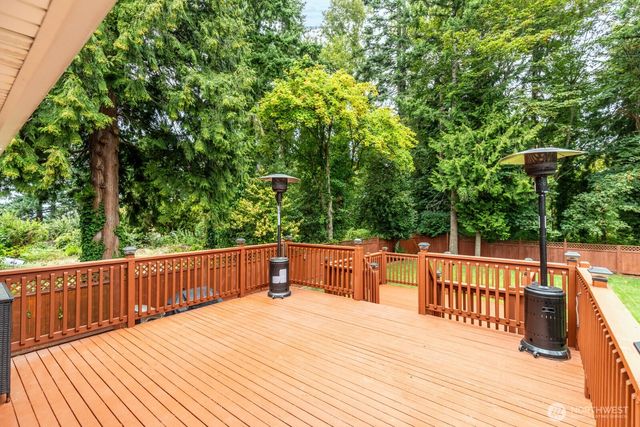 2114 SW 322nd Street, Federal Way, WA 98023