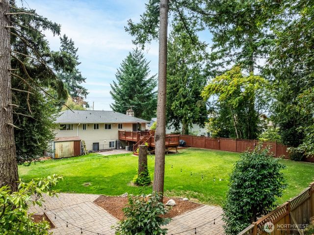 2114 SW 322nd Street, Federal Way, WA 98023