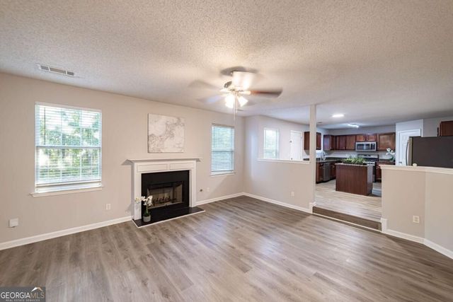 596 Vaughan Drive, Hampton, GA 30228