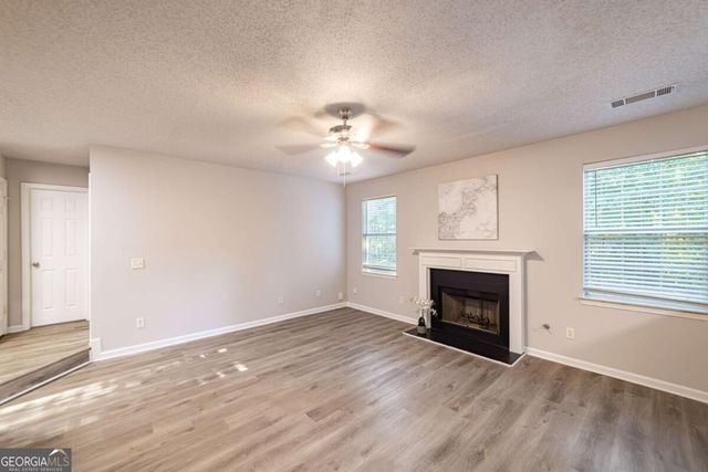 596 Vaughan Drive, Hampton, GA 30228