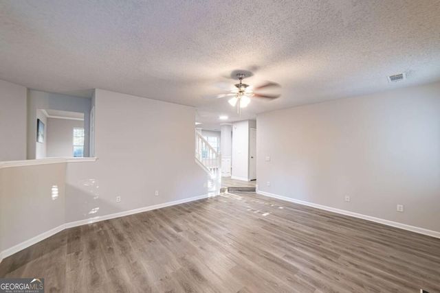596 Vaughan Drive, Hampton, GA 30228