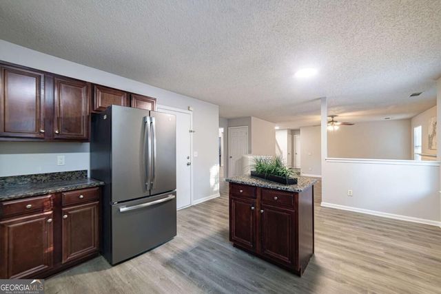 596 Vaughan Drive, Hampton, GA 30228