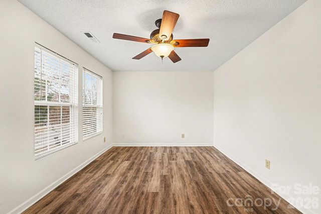 1456 Prairie Valley Drive, Charlotte, NC 28269