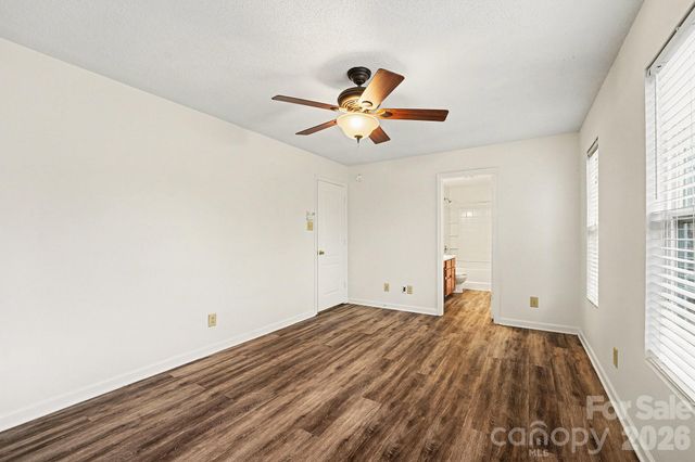 1456 Prairie Valley Drive, Charlotte, NC 28269