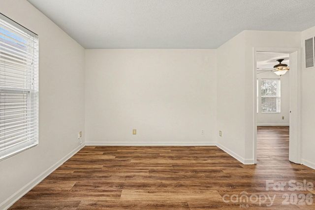 1456 Prairie Valley Drive, Charlotte, NC 28269