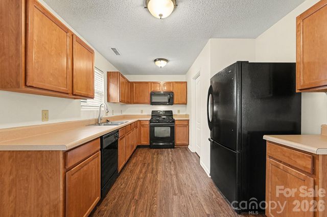 1456 Prairie Valley Drive, Charlotte, NC 28269