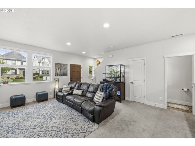 10335 Nw 292ND Ave, North Plains, OR 97133