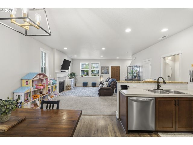 10335 Nw 292ND Ave, North Plains, OR 97133