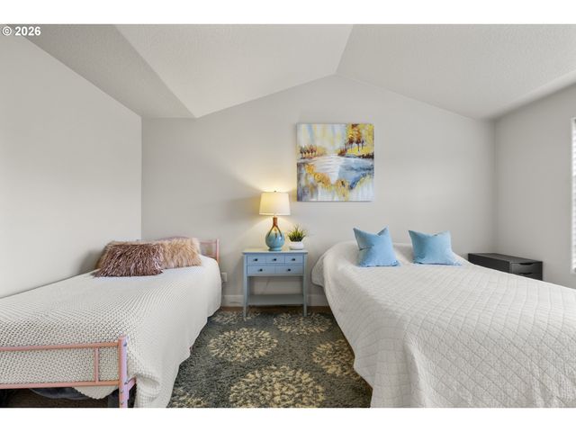 10335 Nw 292ND Ave, North Plains, OR 97133