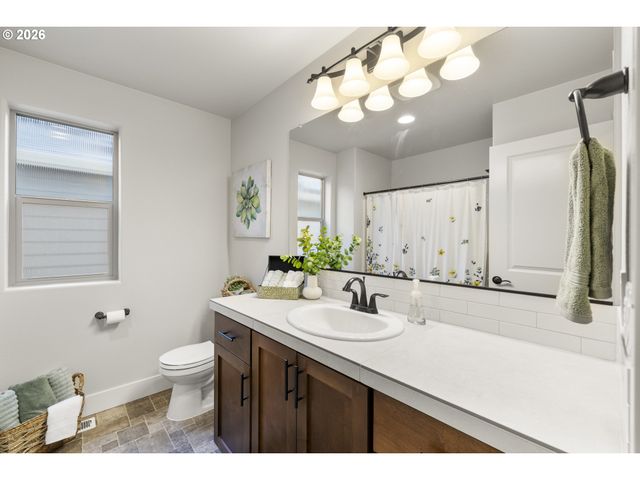 10335 Nw 292ND Ave, North Plains, OR 97133