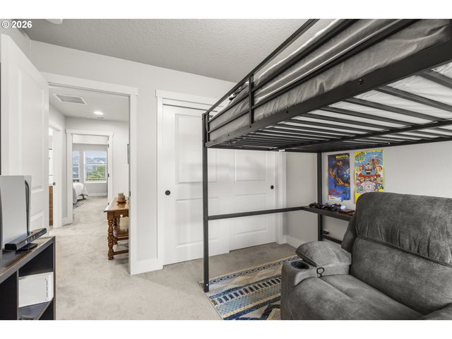 10335 Nw 292ND Ave, North Plains, OR 97133