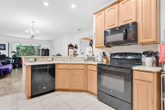 163 SHELL FALLS DRIVE, Apollo Beach, FL 33572