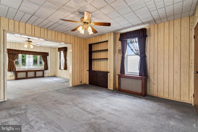 482 MARIAN AVE, Tamaqua, PA 18252