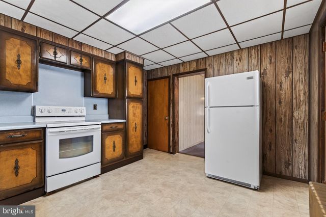 482 MARIAN AVE, Tamaqua, PA 18252