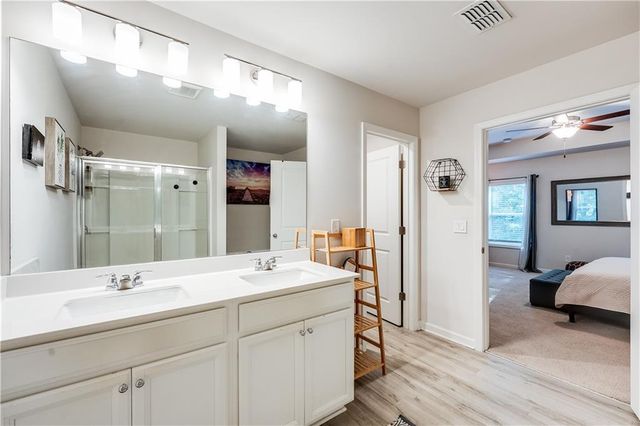 6167 Centennial Run, Atlanta, GA 30349