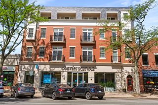 11 South Main Street 6, West Hartford, CT 06107
