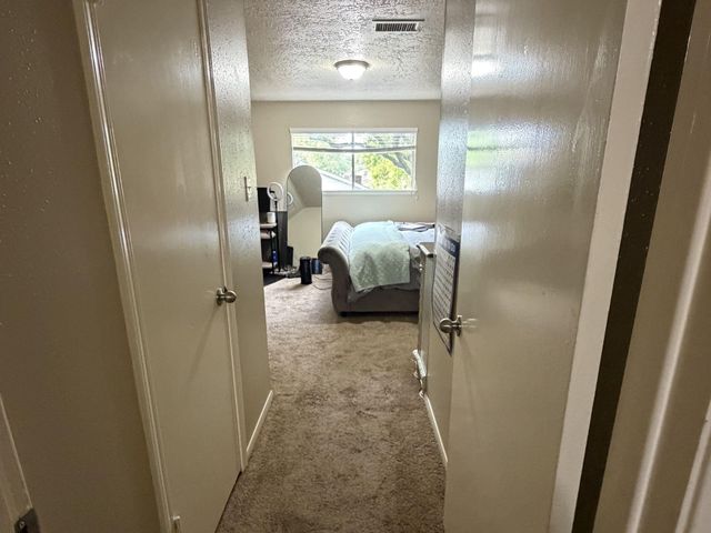 3127 Apple Drive, Houston, TX 77459