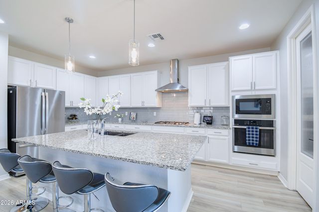 3475 W DREAMY DRAW Drive, San Tan Valley, AZ 85144