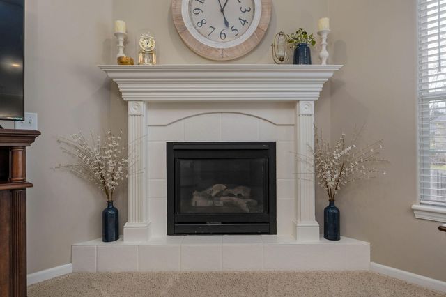 5723 S Parkhill Avenue, Springfield, MO 65810