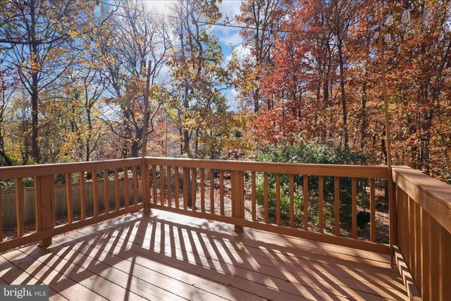 8601 RAGLAN RD, Vienna, VA 22182