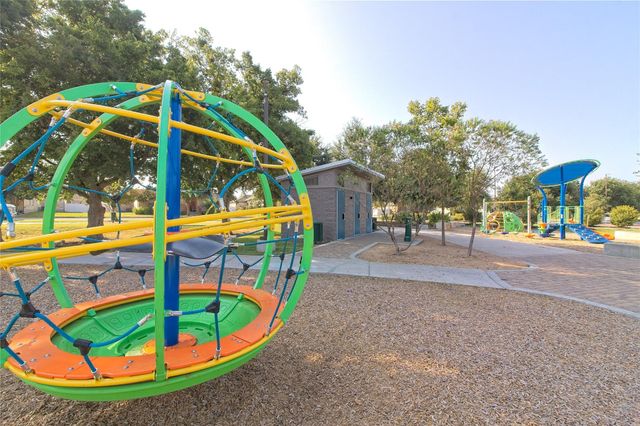 126 Fire Island DR, Pflugerville, TX 78660