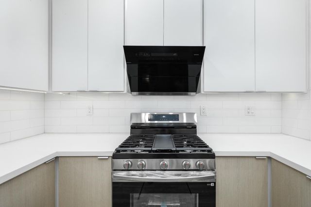 1839 Dawnelle Way, Sacramento, CA 95835