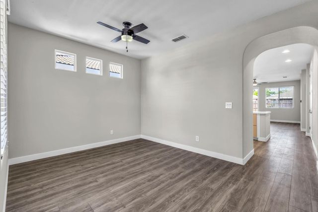 1839 Dawnelle Way, Sacramento, CA 95835