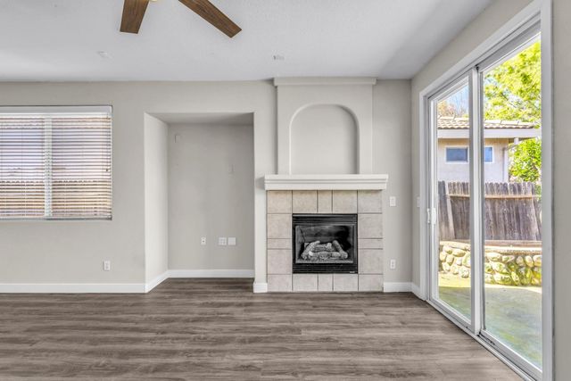 1839 Dawnelle Way, Sacramento, CA 95835