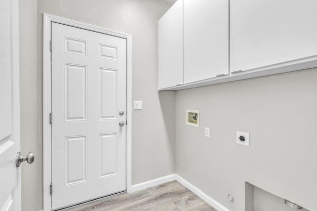 1839 Dawnelle Way, Sacramento, CA 95835