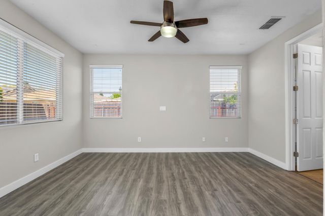 1839 Dawnelle Way, Sacramento, CA 95835