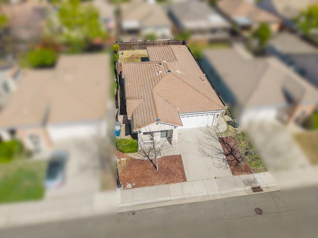 1839 Dawnelle Way, Sacramento, CA 95835