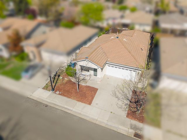 1839 Dawnelle Way, Sacramento, CA 95835