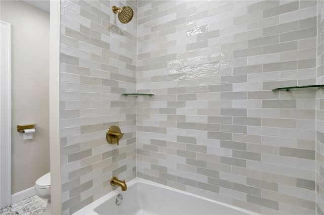 1 Cedar Path, Lincoln, RI 02865