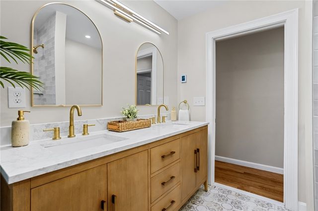 1 Cedar Path, Lincoln, RI 02865
