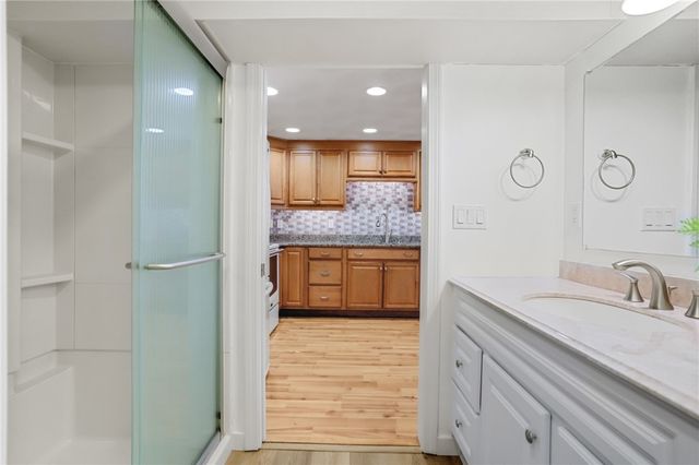 1 Cedar Path, Lincoln, RI 02865
