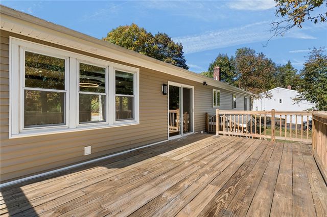 1 Cedar Path, Lincoln, RI 02865