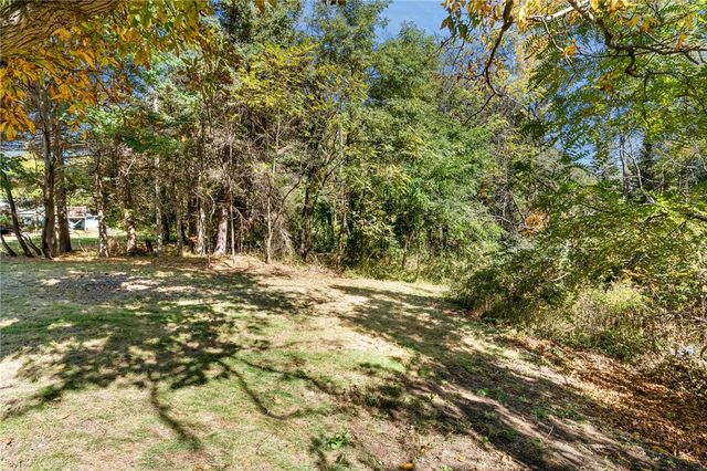 1 Cedar Path, Lincoln, RI 02865