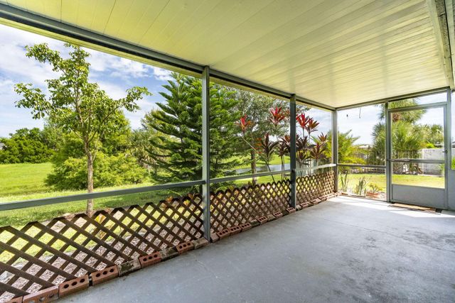 421 SW Bill Traitel Avenue, Port St Lucie, FL 34953