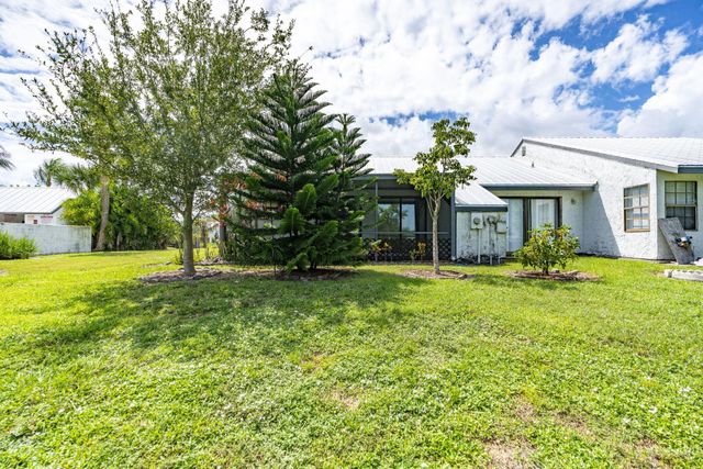 421 SW Bill Traitel Avenue, Port St Lucie, FL 34953