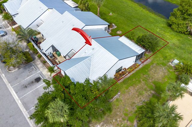421 SW Bill Traitel Avenue, Port St Lucie, FL 34953