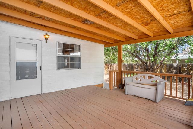 6831 JADE PARK Avenue NE, Albuquerque, NM 87109