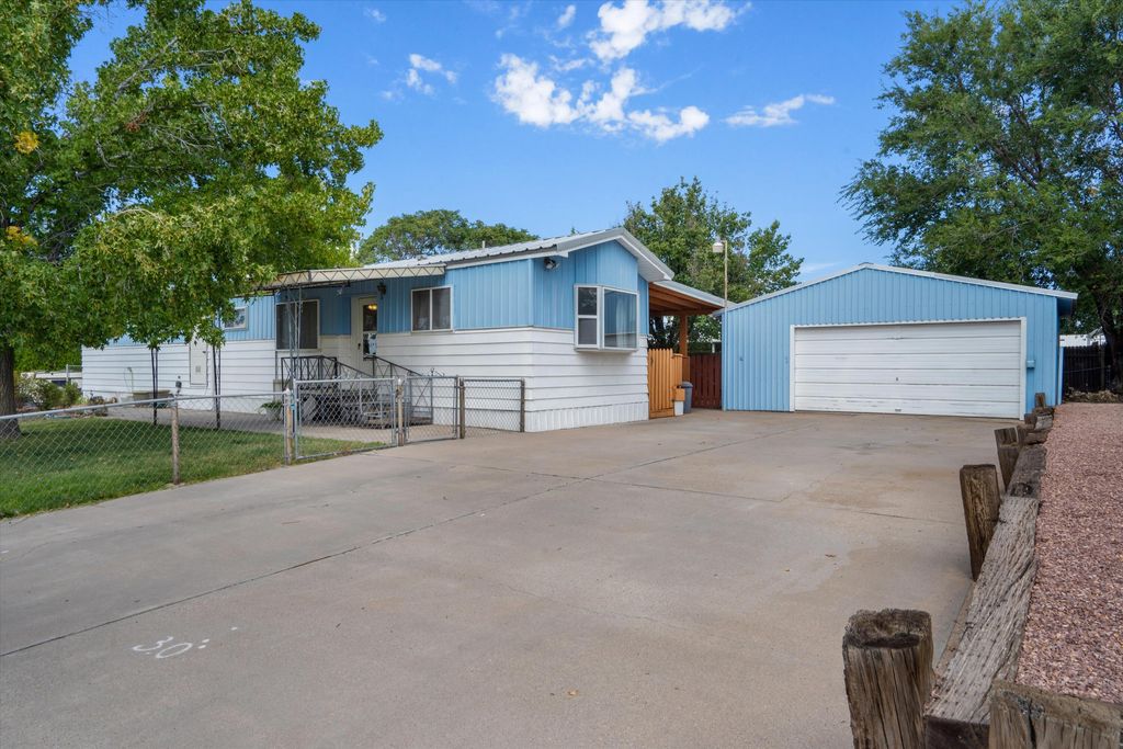 6831 JADE PARK Avenue NE, Albuquerque, NM 87109