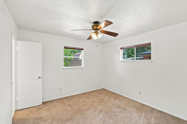 1508 Hillside Drive, Midlothian, TX 76065