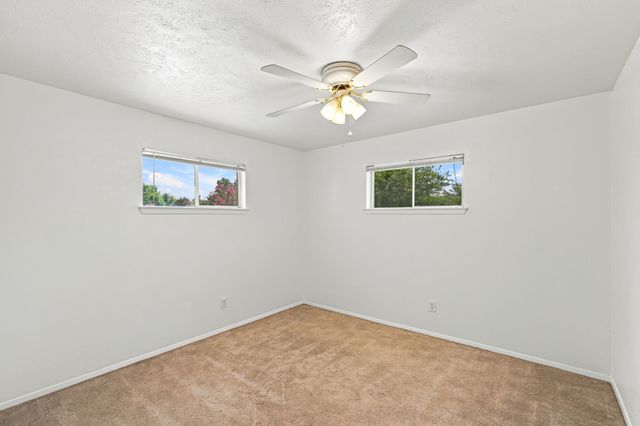 1508 Hillside Drive, Midlothian, TX 76065